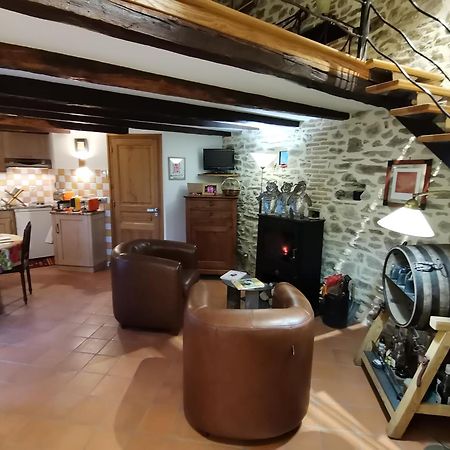 La Petite Porcherie Ladignac-le-Long Exteriör bild