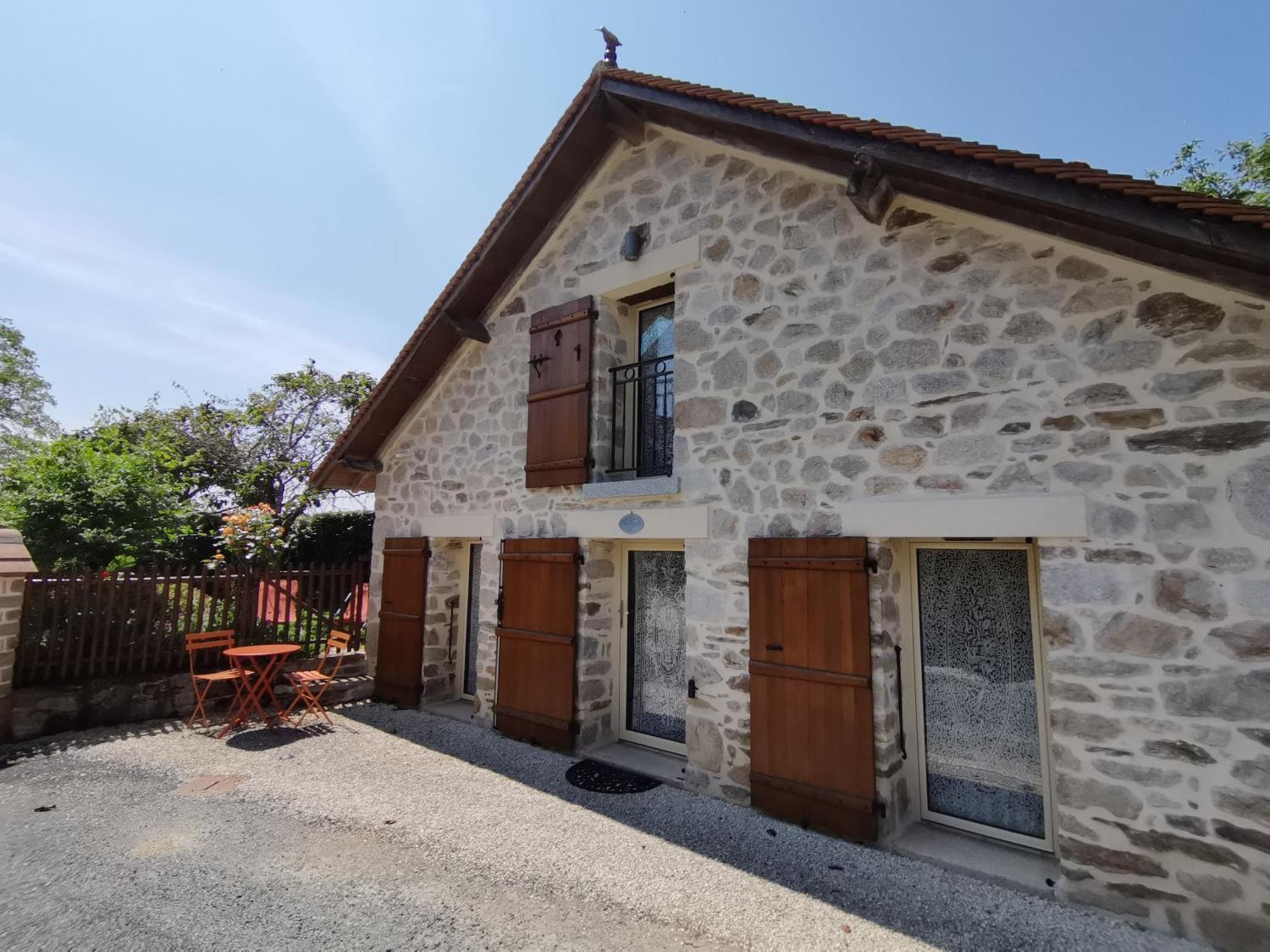 La Petite Porcherie Ladignac-le-Long Exteriör bild