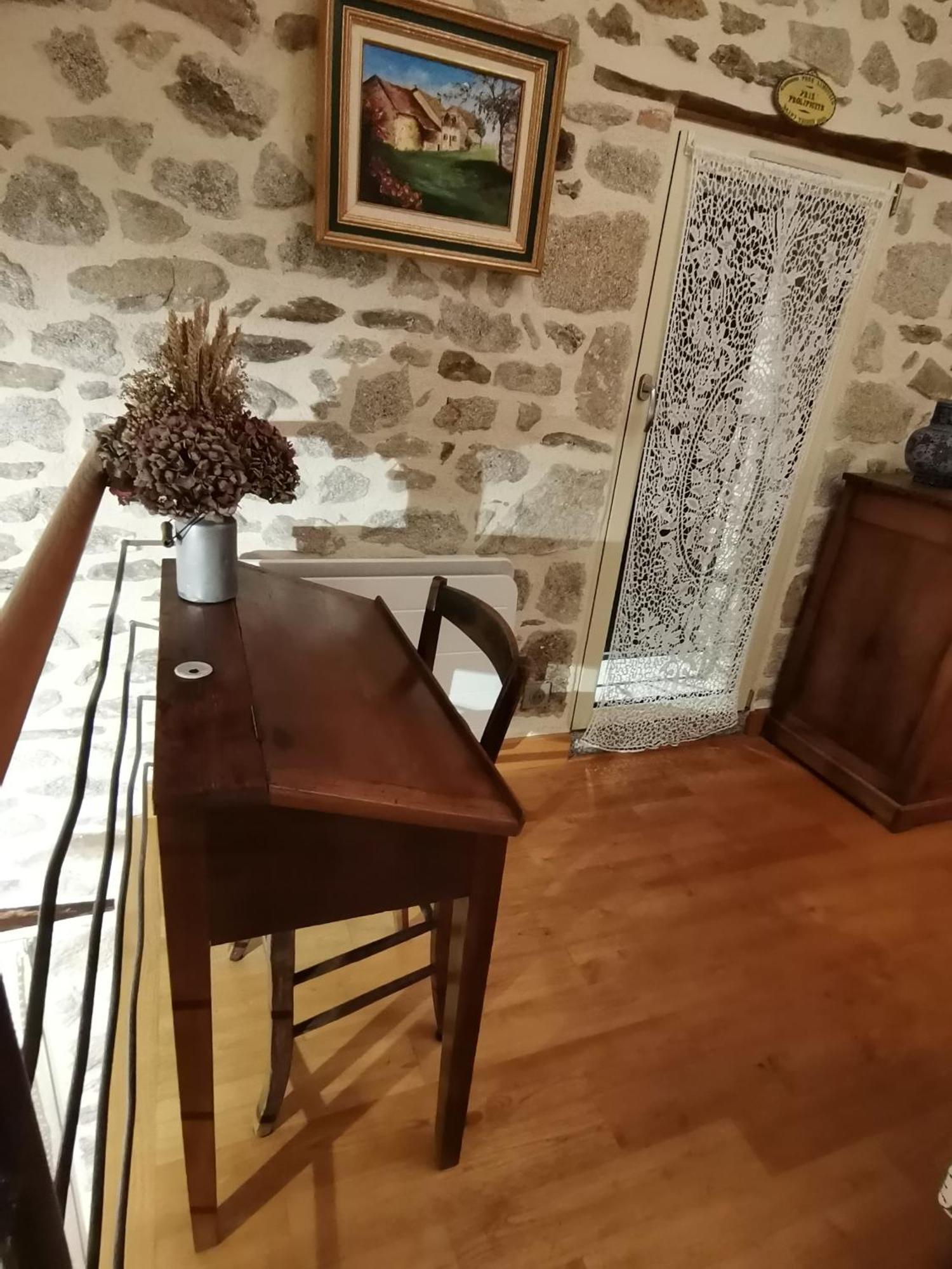 La Petite Porcherie Ladignac-le-Long Exteriör bild