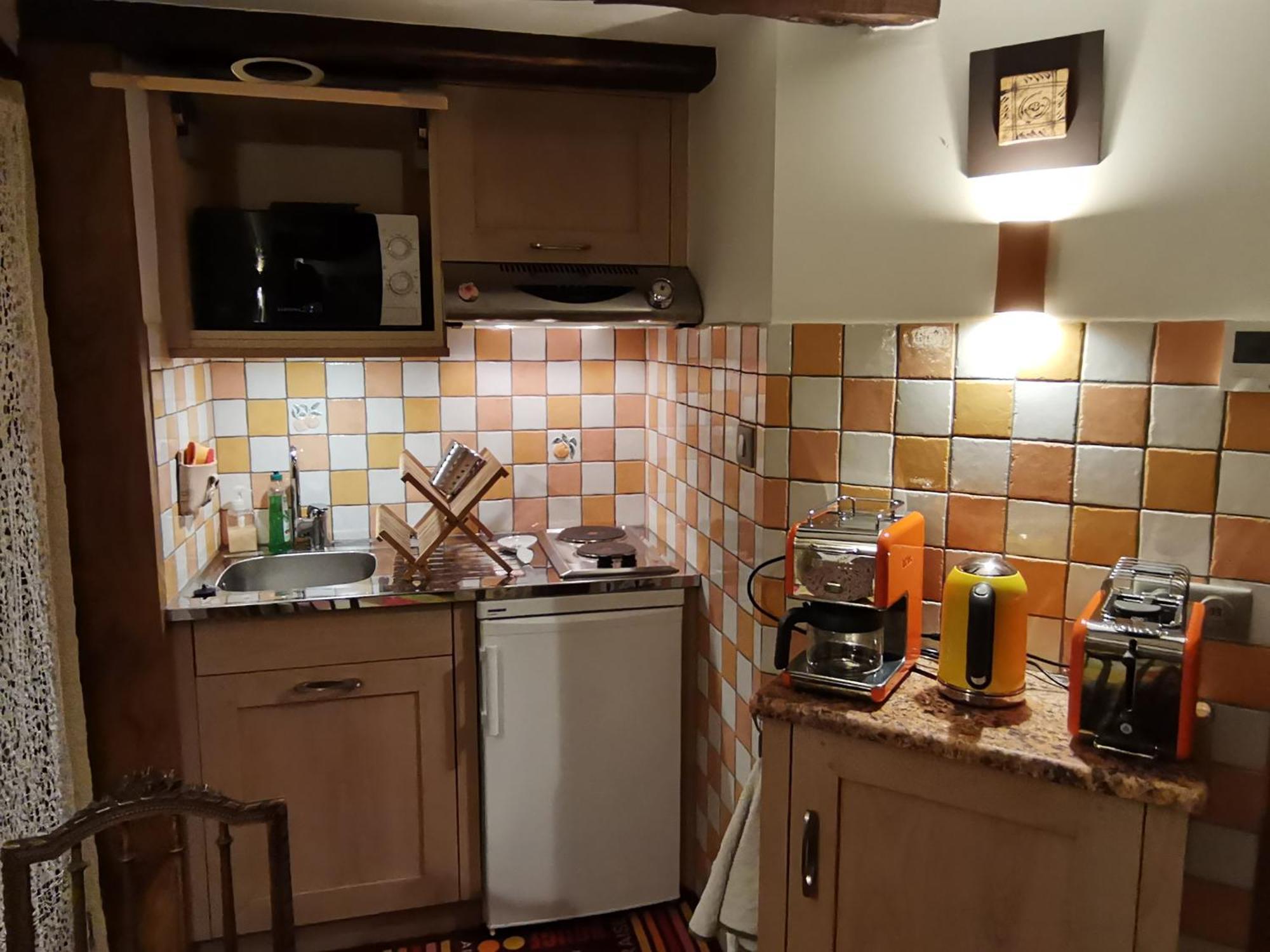 La Petite Porcherie Ladignac-le-Long Exteriör bild